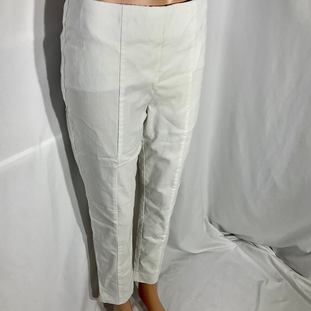 Chicos Sz 0 So Slimming White Ankle Pants Womens Ankle